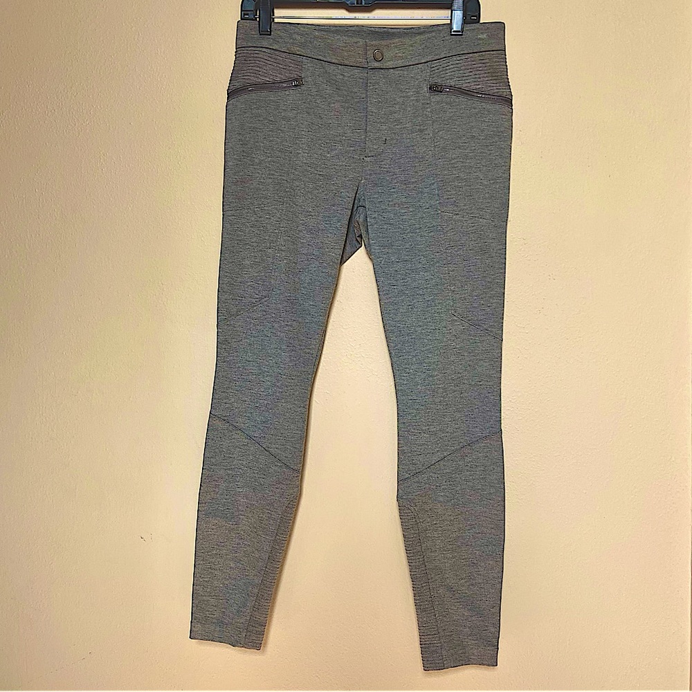 BNWOT Women’s ATHLETA Grey Heather Ponte Moto Pants 2.0.Pockets, zipper, Size-10